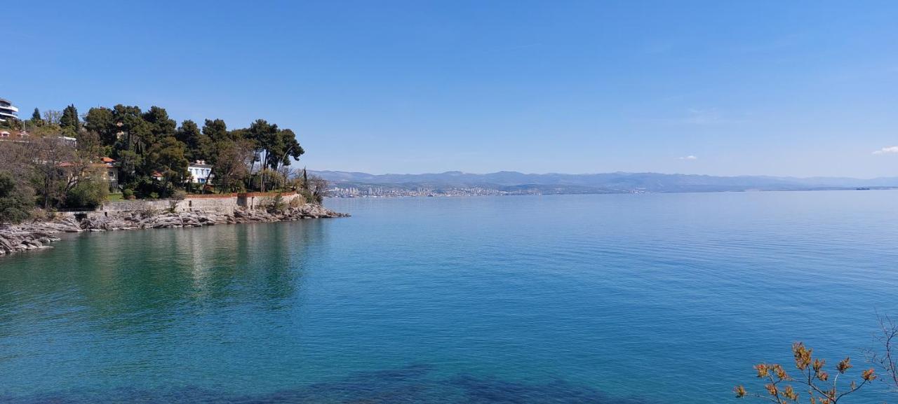 Studio Biba Volosko Opatija Buitenkant foto