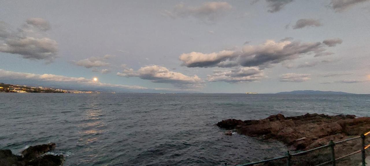 Studio Biba Volosko Opatija Buitenkant foto