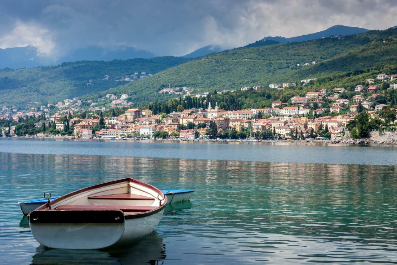 Studio Biba Volosko Opatija Buitenkant foto